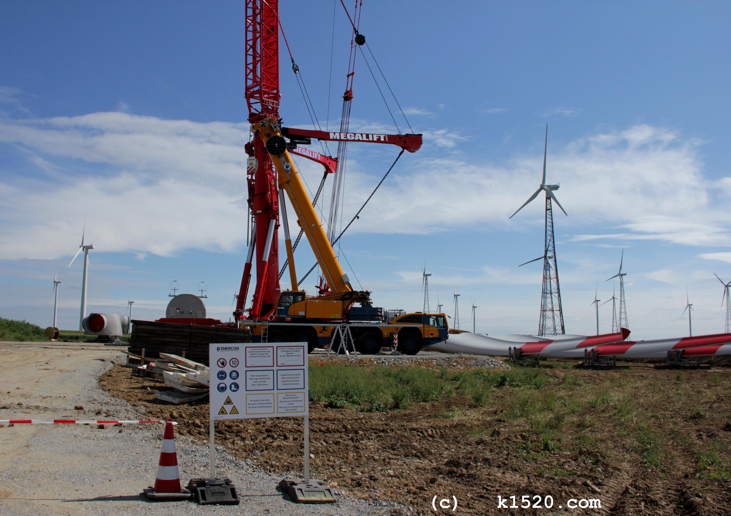 Demontage Windrder in Sachsen-Anhalt 06/2020,
  Kraneinsatz, 